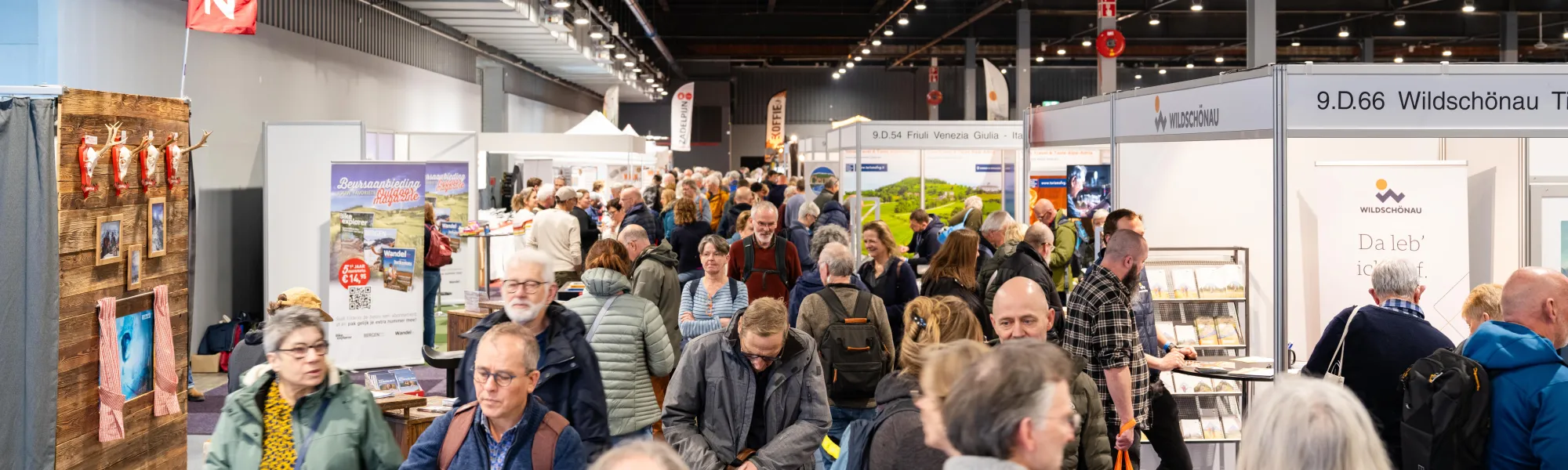 Drukke gangpaden tijdens de editie van de Fiets en Wandelbeurs